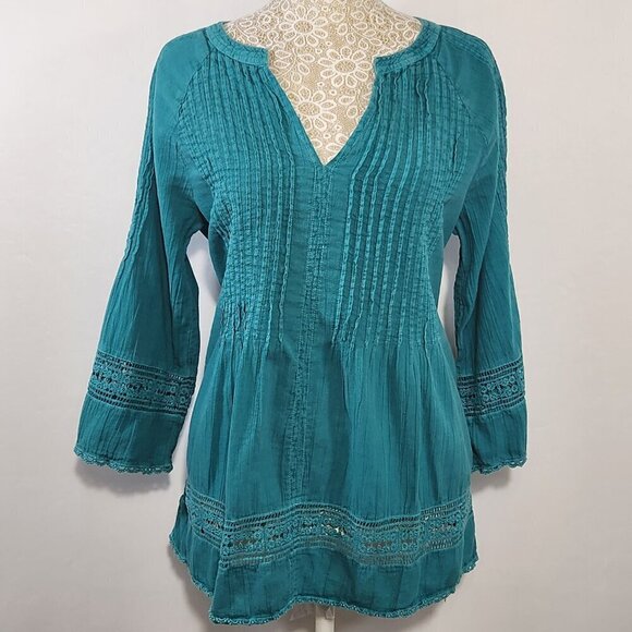 Sundance Tops - Sundance Women's Size XS Teal Crochet Lace 3/4 Sleeve V-Neck Peasant Top Boho